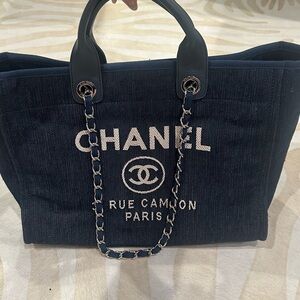 Chanel LIKE Large Deauville Navy Tote